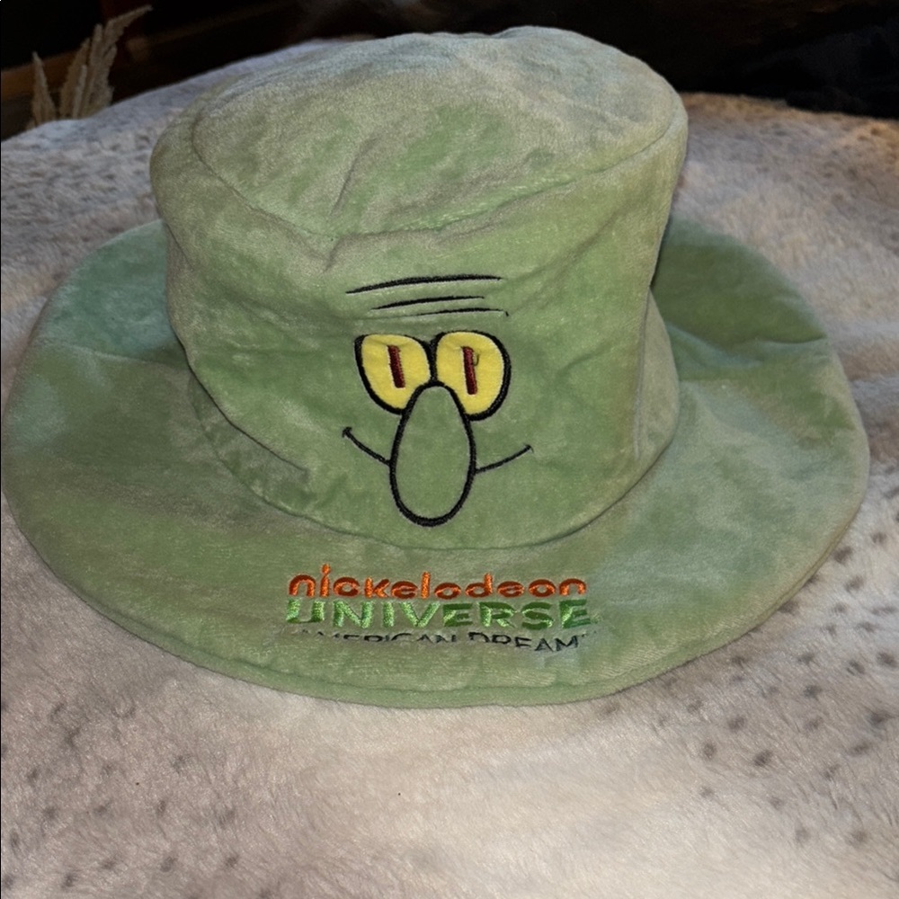 Nickelodeon Universe Green Bucket Hat squidward Y2K